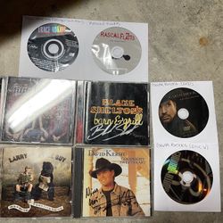 Country CDs With Blake Shelton& David Kerch Autograph . Garth Brooks, Little Big Town, Larry The Cable Guy , Tracy Audi S, Rascal Flatta