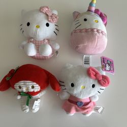 4 Hello Kitty Plush 