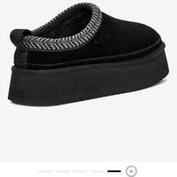 Koolaburra by UGG suede Platform slippers