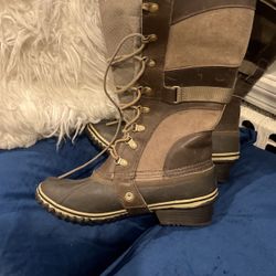 Sorel Boots Size 10 New