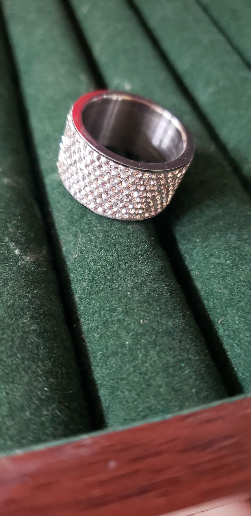 LOUIS VUITTON Paris Signature V Silver / Gold Stainless Steel Ring Sz 6 for  Sale in Oceanside, NY - OfferUp