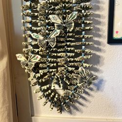 Money leis