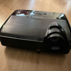 Viewsonic 1080p Projector PJD5133