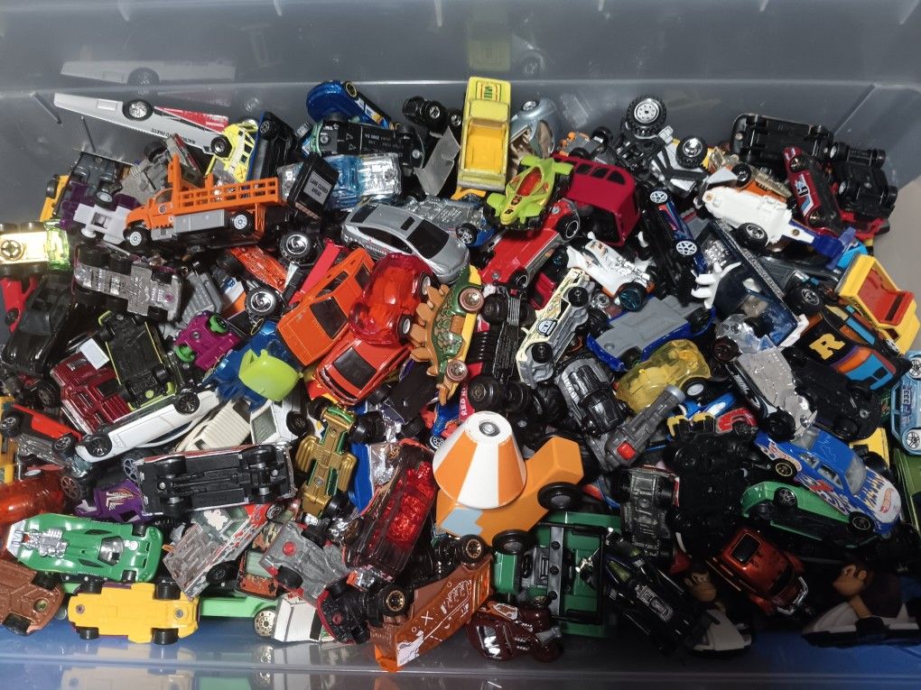 Hotwheels Lot