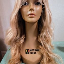 Beautiful Blonde Wig 13×4 Lace Front 