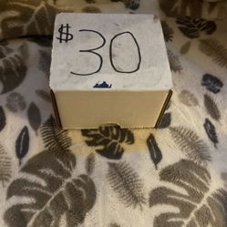 25 dollars lots of baseball cards