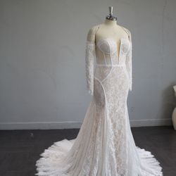 Wedding Dresses/ Bridal Boutique In Buckley-Bonney Lake  Area.