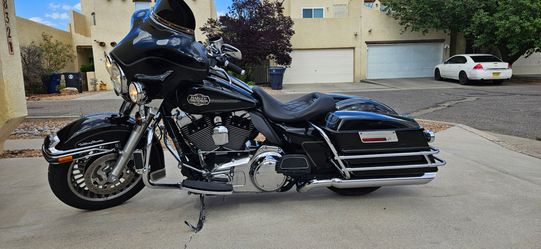 2009 Ultra Classic Electra Glide 1600cc Touring Bike