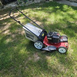 Toro recycler 22" self-propelled lawn mower