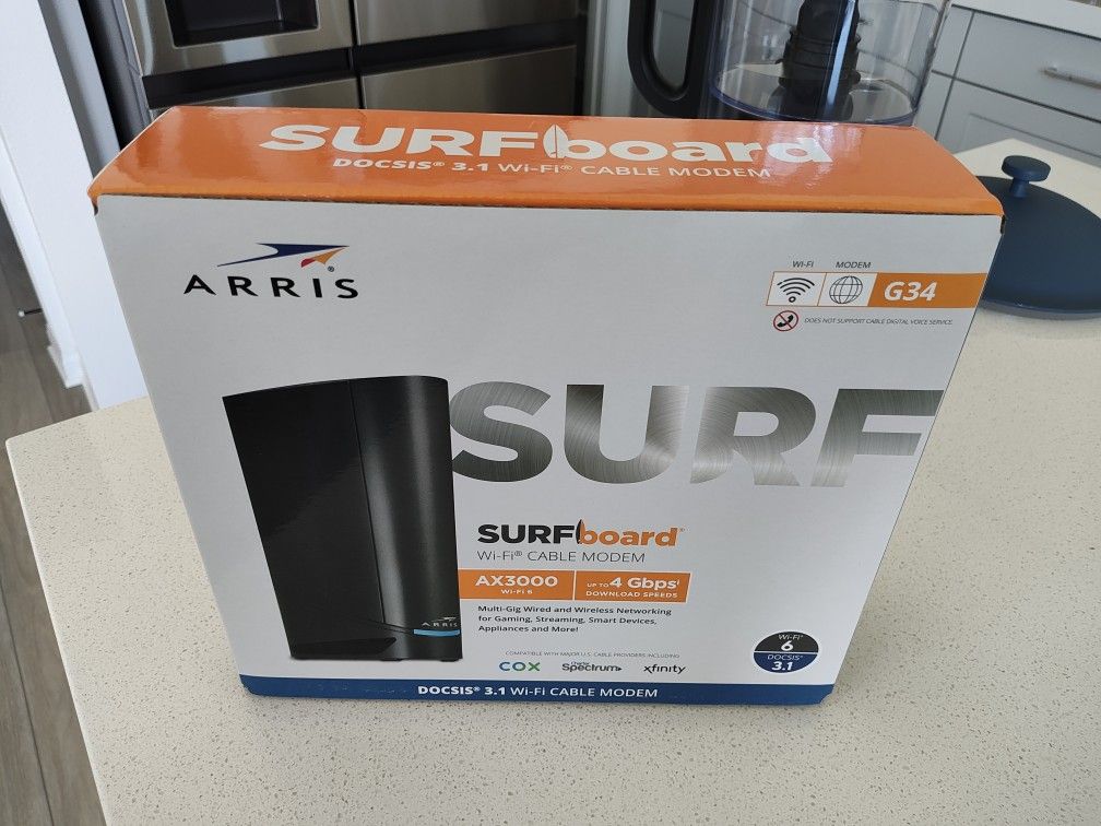 ARRIS - SURFboard DOCSIS 3.1 Cable Modem & Wi-Fi 6 Router Combo - Black