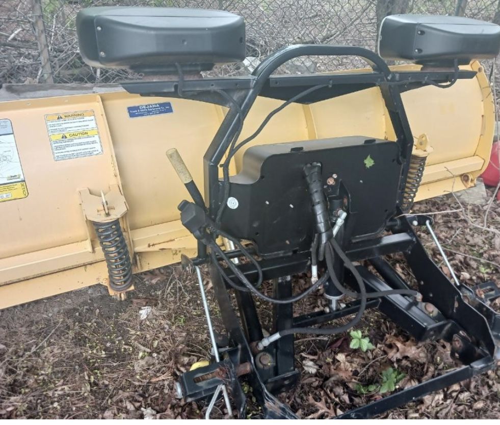 Fisher 7ft Storm Guard Plow With Frame Total Set-up
