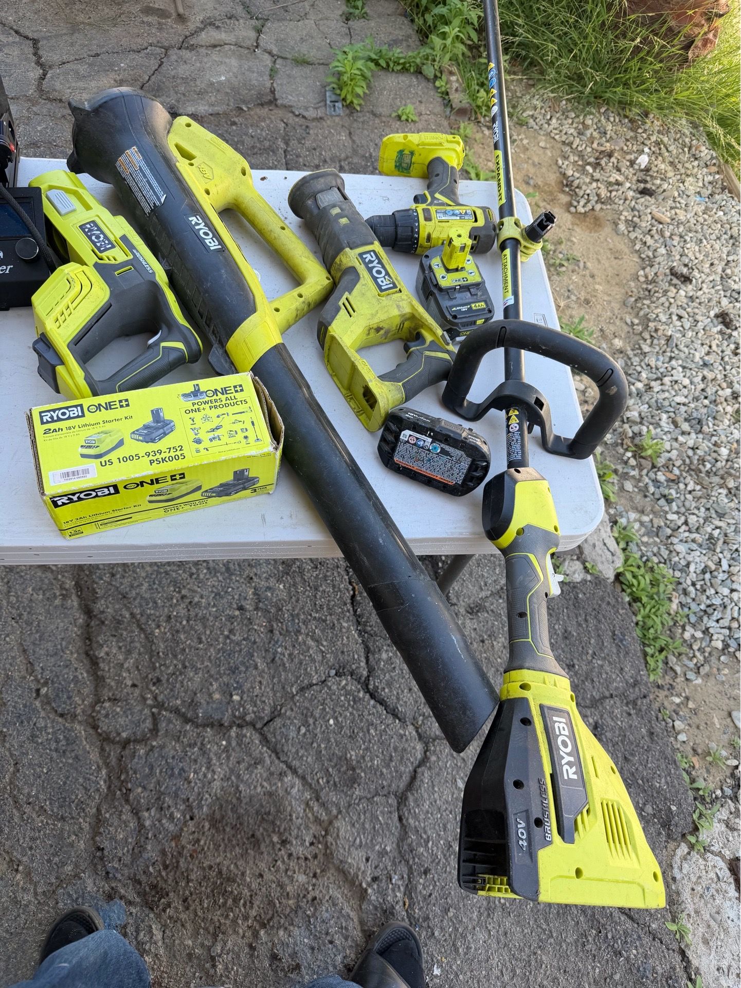 Ryobi cordless power tool set