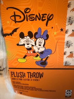 Disney Mickey Minnie halloween blanket