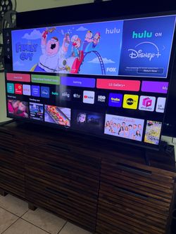 Samsung 75-Inch 4K UHD Smart TV
