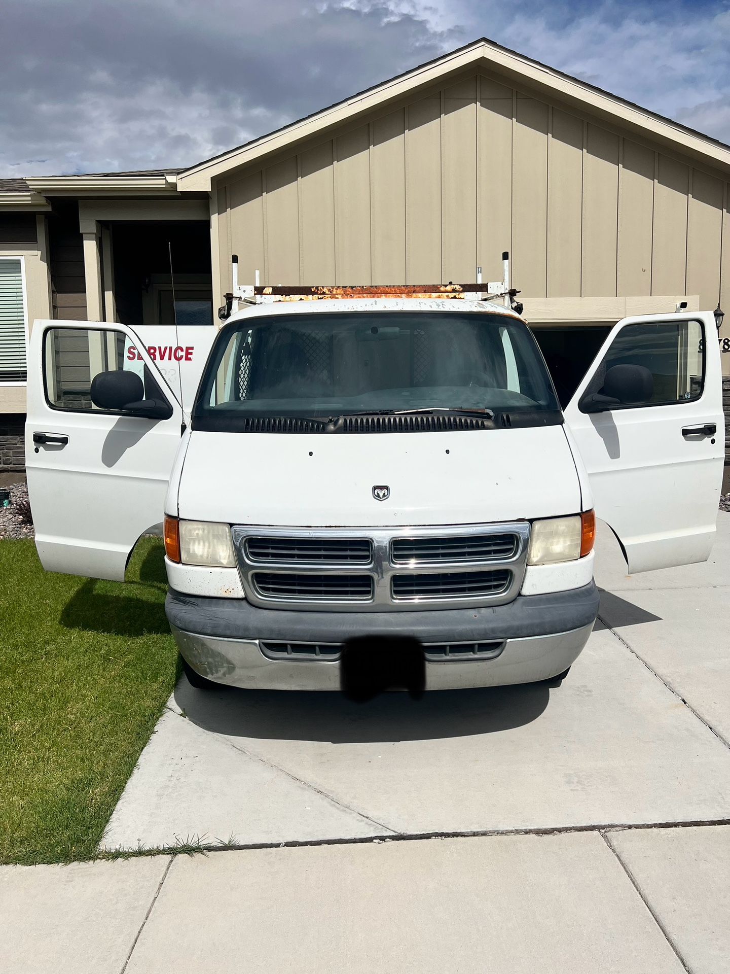 1998 Dodge Ram Van