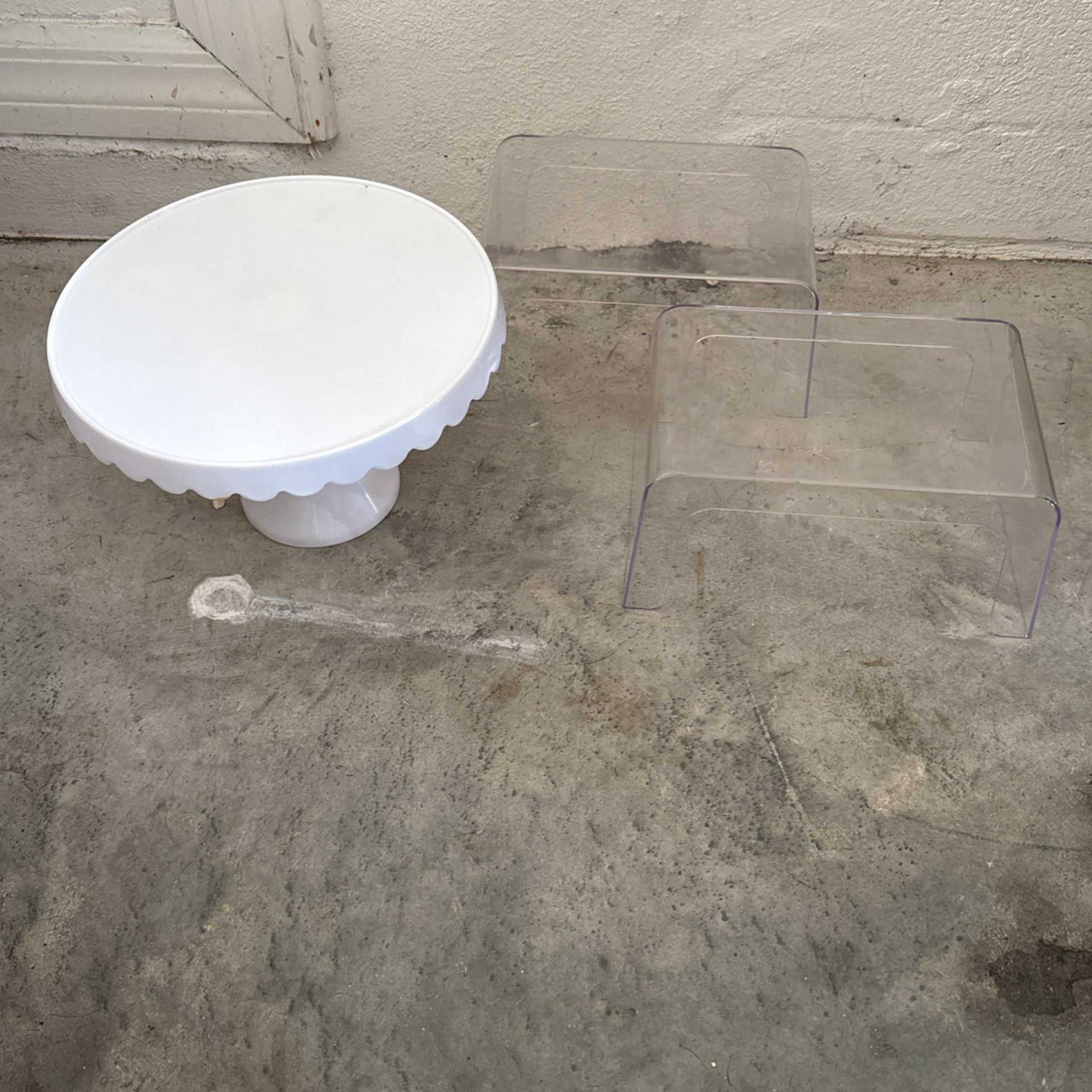 Dessert Tray And Riser Set