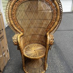 Vintage peacock chair, cobra style
