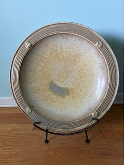 Large plate and stand