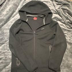 Black Nike Tech Large Amazing condition