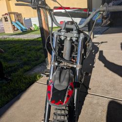 Dirt Bike 300$ Or Better Offer 