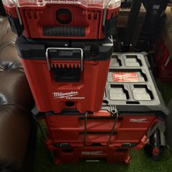 Milwaukee PackOut