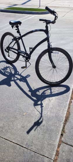 FirmStrong hybrid adult bike