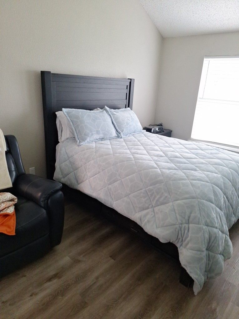 4 Piece Bdrm Set