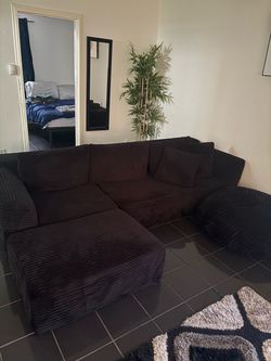 Boneless couch