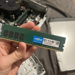 Crucial (CT16G4DFRA32A.M16FE) Specs: DDR4 	•	3200 MHz 	•	UDIMM (desktop RAM) 	•	1.2V 	•	CL22 latency 