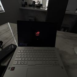 Gaming Laptop ROG ZEPHYRUS 2021