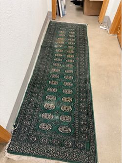 Beautiful green rug