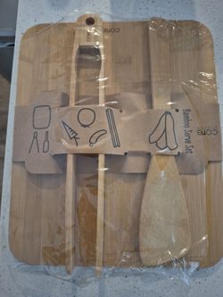 Bamboo serving set