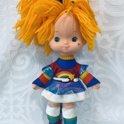 Vintage RAINBOW BRITE DOLL 11" Hallmark Mattel 1983 Original Dress Hair Tie EUC