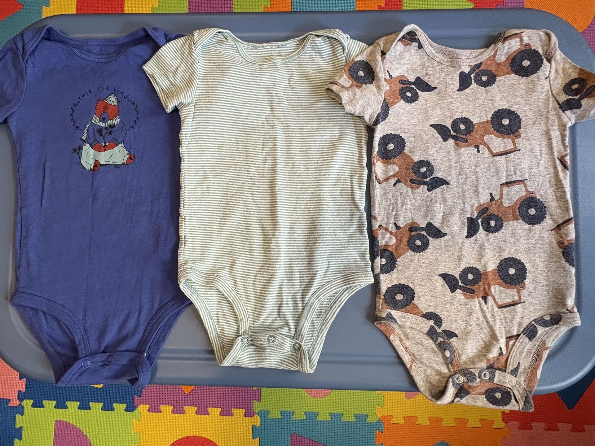 Carter’s Toddler Boy Girl Short Sleeve Bodysuit Set Of 3 18-24 Months Cotton