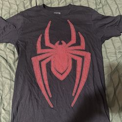 black spiderman t-shirt