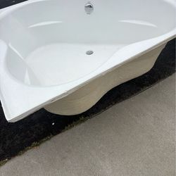 Kohler jacuzi tub no jets
