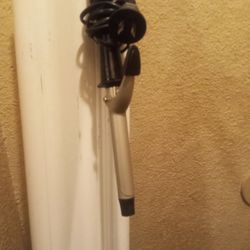 Curly Iron 