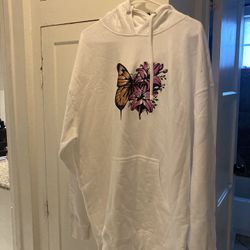Woman’s Sweatshirt