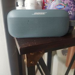 Bose speaker