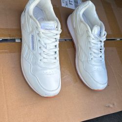 Reebok Classics With Gum Sole 