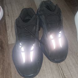 yeezy 700 alvah 