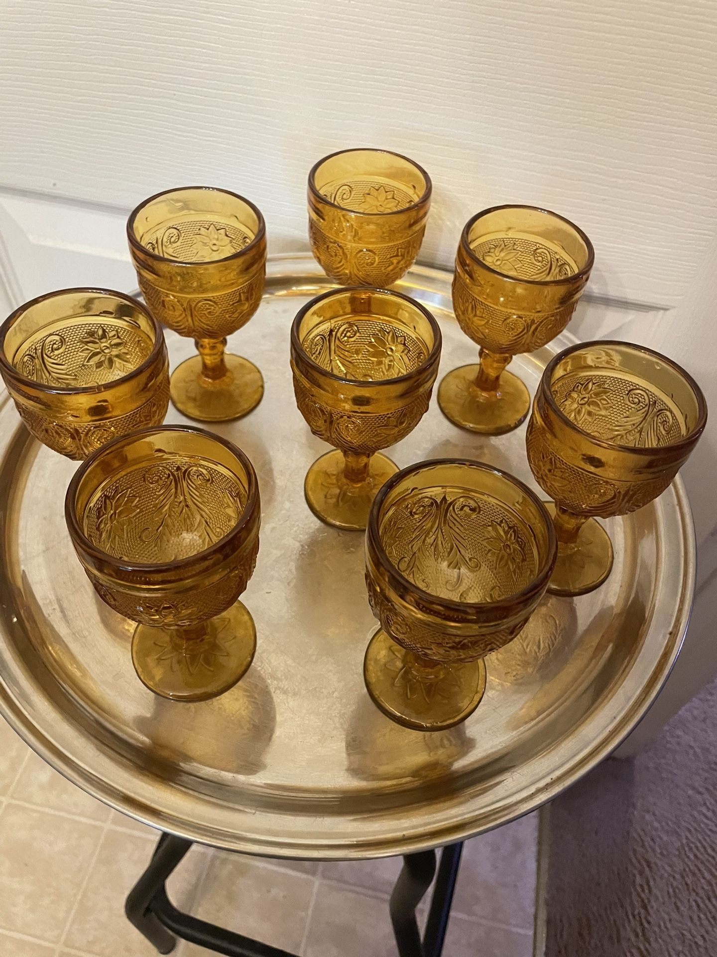 8-Pack Vintage Wine Glasses | Amber Gold | Tiara Indiana Sandwich Goblets | 12oz
