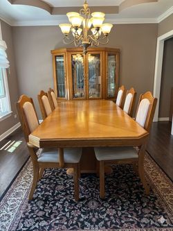 Dining room set