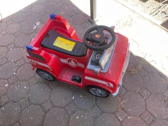 Paw Patrol Marshall 6V Ride-On Fire Truck/No Charger/Needs Battery Replacement