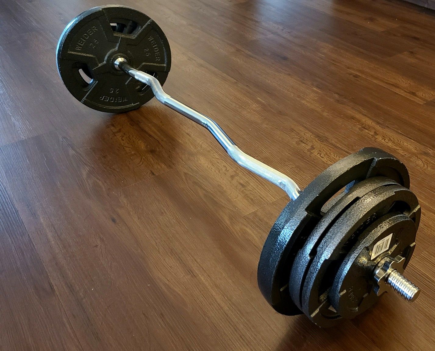Curl bar with 100lbs weight set