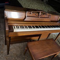 1970 Wurlitzer Piano