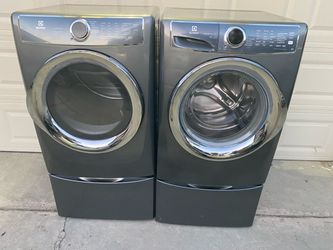 Electrolux Front-Load Washer and Dryer Set