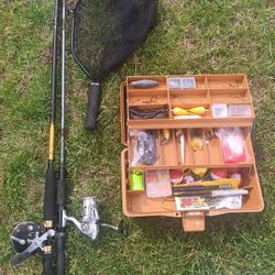 WVintage Penn 309 Level Wind Fishing Reel & Rod Combo + Fully Loaded Tackle Box