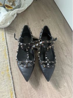 VALENTINO