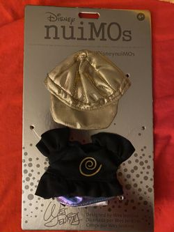Disney Nuimo Outfit